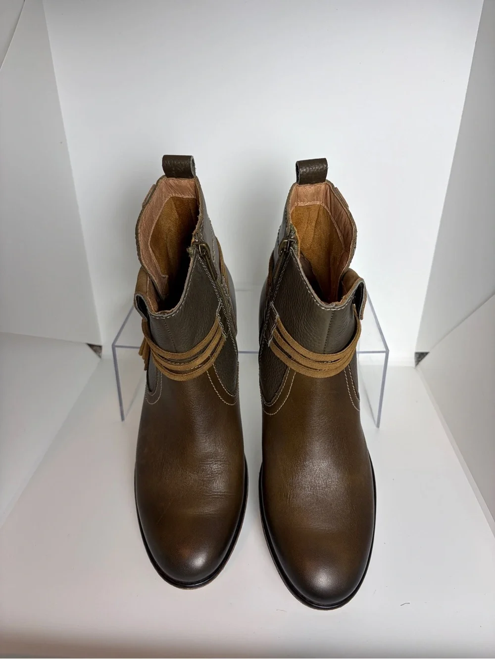 PIKOLINOS Zaragoza Leather Ankle Boots with Tassel Wrap in Moss Brown; Size 39